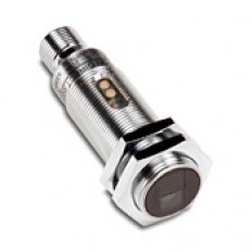 PRODUCT UNAVAILABLE - Photoelectric sensor, 18mm diameter, polarized reflective, 10-36 VDC, NPN, 2 meter sensing distance, normally open output, axial optics