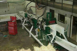 Hay compression equipment